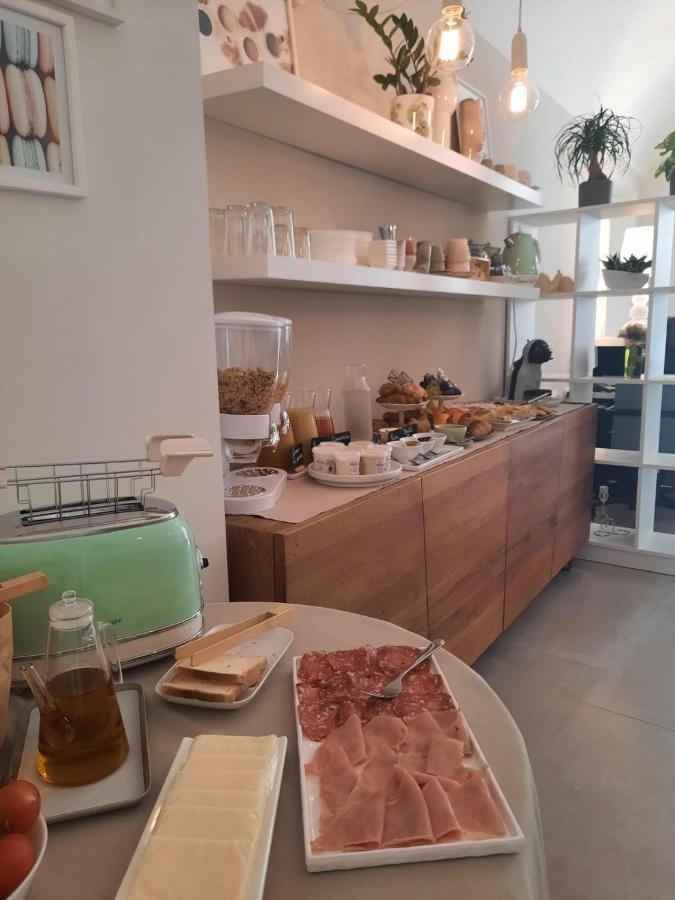Dimora Donna Dora - Albergo Diffuso San Martino in Pensilis Exteriér fotografie